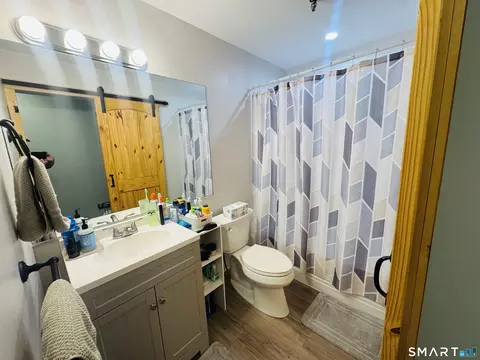 Bath - 45 Main St #201, Plainfield, CT 06374 photo 1 of 2