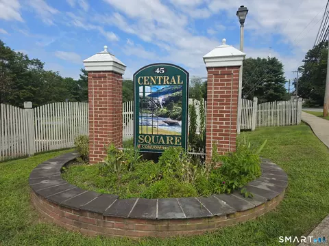 Exterior - 45 Main St #201, Plainfield, CT 06374 photo 1 of 2