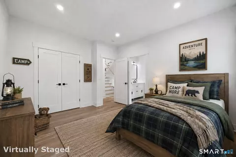 Bedroom - 96 Studio Rd, Stamford, CT 06903 photo 2 of 3