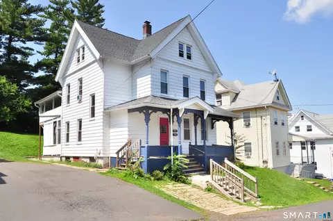 15 Emmons Pl, New Britain, CT 06052