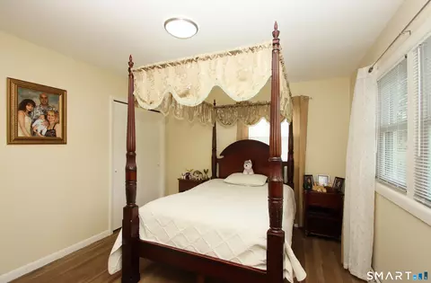 Bedroom - 76 Jessie Dr, West Haven, CT 06516 photo 3 of 7