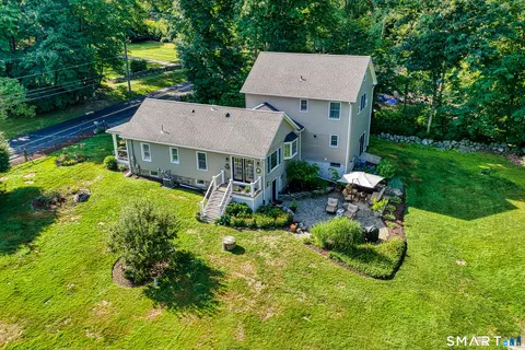 Exterior - 595 Wheeler Rd, Monroe, CT 06468 photo 1 of 10