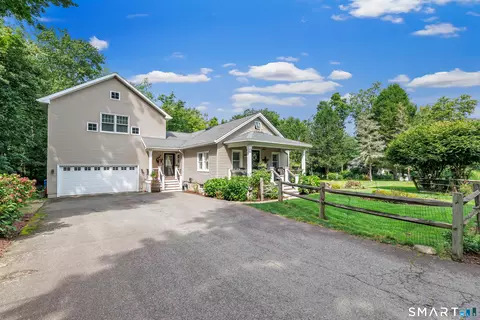 Exterior - 595 Wheeler Rd, Monroe, CT 06468 photo 2 of 10