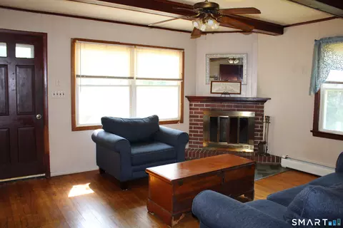 Living - 6 Nelson Dr, Preston, CT 06365 photo 3 of 3