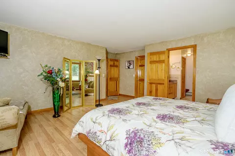 Bedroom - 126 E Putnam Rd, Putnam, CT 06260 photo 5 of 5