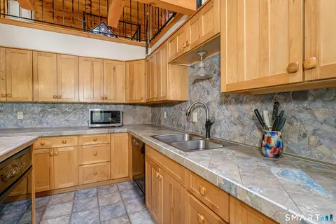 Kitchen - 126 E Putnam Rd, Putnam, CT 06260 photo 1 of 8