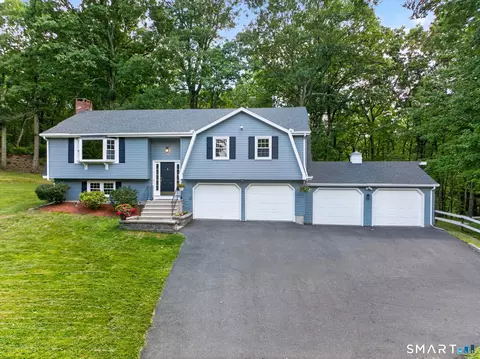 211 Mountain Rd, Granby, CT 06060