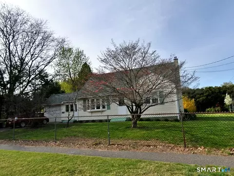 2 Post Rd, Enfield, CT 06082