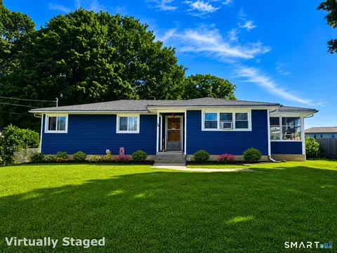 64 Katherine Ave, Killingly, CT 06070 photo 1