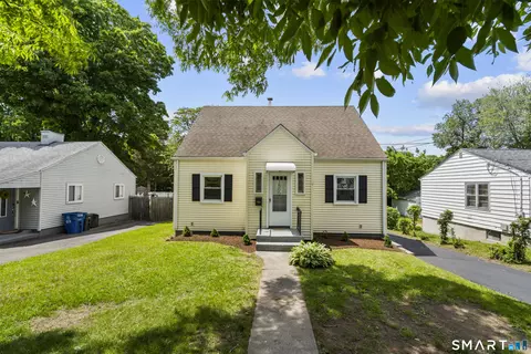1590 Quinnipiac Ave, New Haven, CT 06513