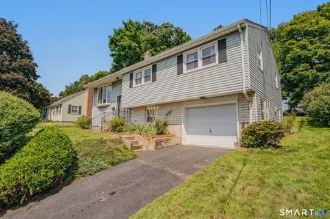 146 Walnut St, Southington, CT 06489