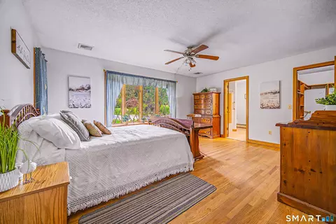 Bedroom - 39 Cannon Rd, Hampton, CT 06247 photo 1 of 5
