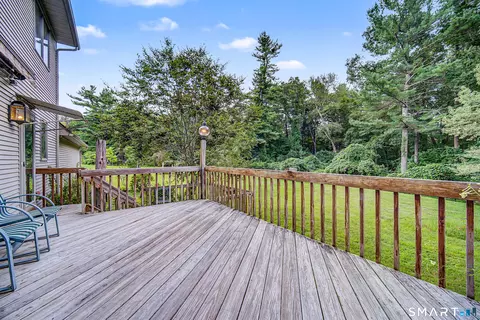 Exterior - 39 Cannon Rd, Hampton, CT 06247 photo 3 of 5
