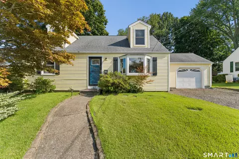 65 Tower St, Milford, CT 06460
