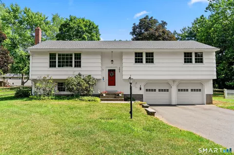 105 Windsorville Rd, South Windsor, CT 06074