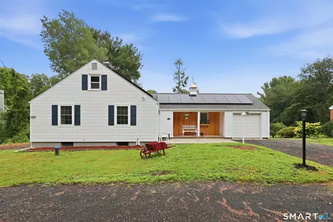 931 Chestnut Hill Rd, Glastonbury, CT 06073