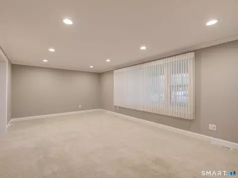Living - 291 Currier Dr, Orange, CT 06477 photo 1 of 5
