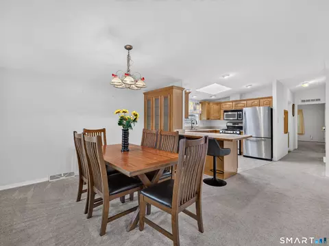 Dining - 4 Cliff Rd, Ledyard, CT 06339 photo 2 of 2