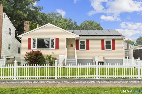 181 Jefferson Ln, East Hartford, CT 06118