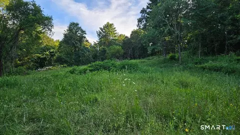 35 Blash Rd, Thompson, CT 06255 photo 5