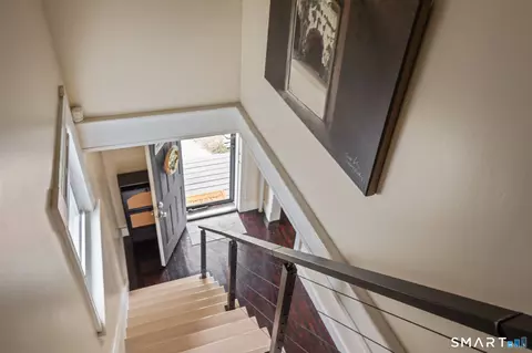 Entry Way - 31 Palmer St, Killingly, CT 06239 photo 4 of 6