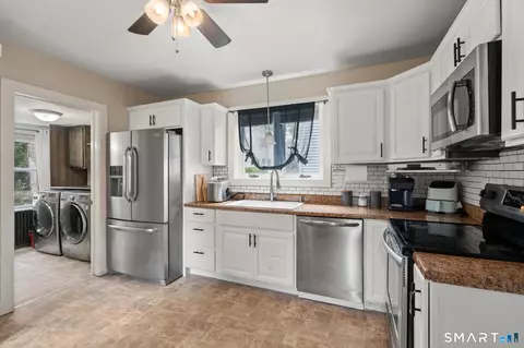Kitchen - 31 Palmer St, Killingly, CT 06239 photo 1 of 4