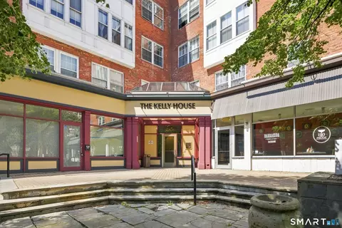 196 Crown St #502, New Haven, CT 06510