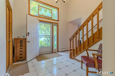 Entry Way - 5 Pond View Dr, Cromwell, CT 06416 photo 1 of 3