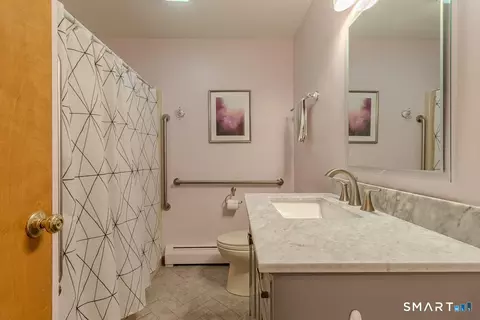 Bath - 5 Pond View Dr, Cromwell, CT 06416 photo 1 of 5