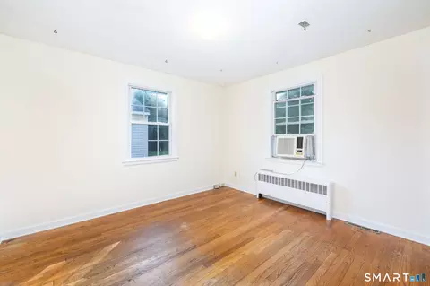 Bedroom - 73 Circle Dr, Windsor Locks, CT 06096 photo 4 of 5
