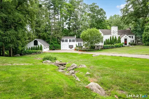 297 Rock Rimmon Rd, Stamford, CT 06903