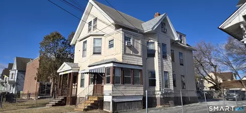 172 Bond St, Hartford, CT 06114