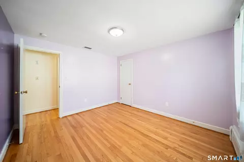 Bedroom - 194 Cedar St, Wethersfield, CT 06109 photo 5 of 8