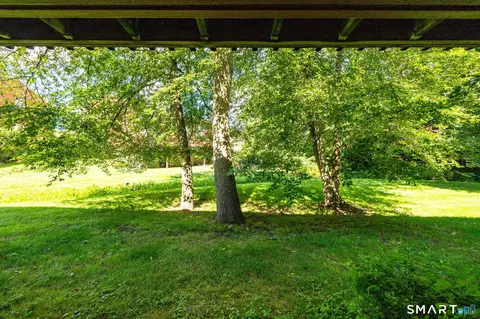 Exterior - 189 Worth Ave, Hamden, CT 06518 photo 3 of 8