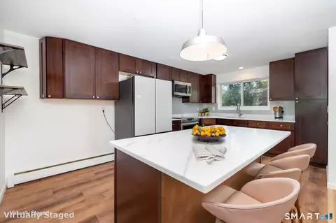 Kitchen - 189 Worth Ave, Hamden, CT 06518 photo 1 of 4