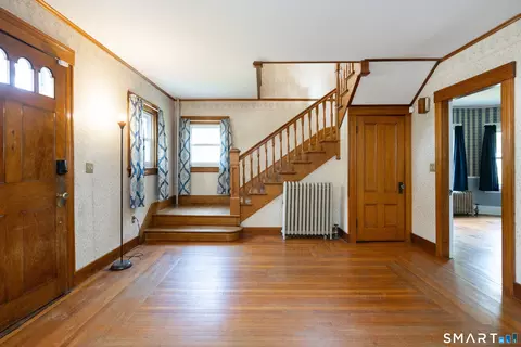 55 Mechanics St, Putnam, CT 06260