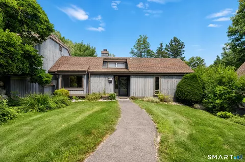 440 Heritage Vlg #B, Southbury, CT 06488