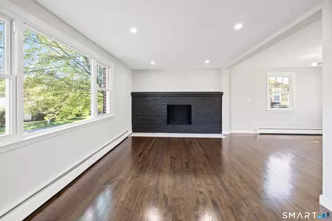 Living - 325 Circle Dr, Torrington, CT 06790 photo 5 of 5