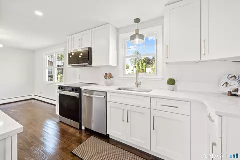 Kitchen - 325 Circle Dr, Torrington, CT 06790 photo 1 of 3