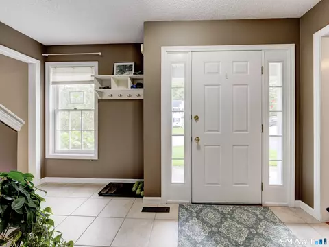 Entry Way - 190 Upper Valley Rd, Torrington, CT 06790 photo 1 of 3