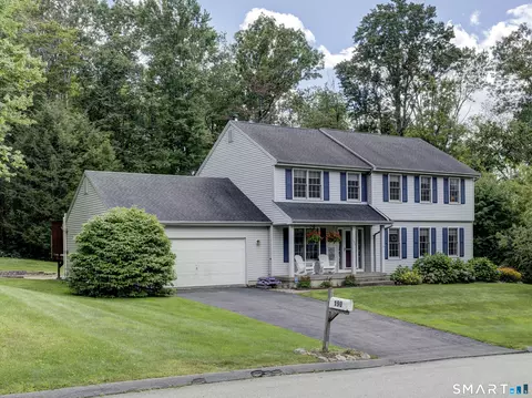 Exterior - 190 Upper Valley Rd, Torrington, CT 06790 photo 2 of 10