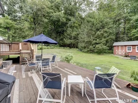 Exterior - 190 Upper Valley Rd, Torrington, CT 06790 photo 8 of 10