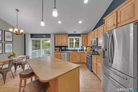 Kitchen - 76 Juniper Way, Brooklyn, CT 06234 photo 1 of 4