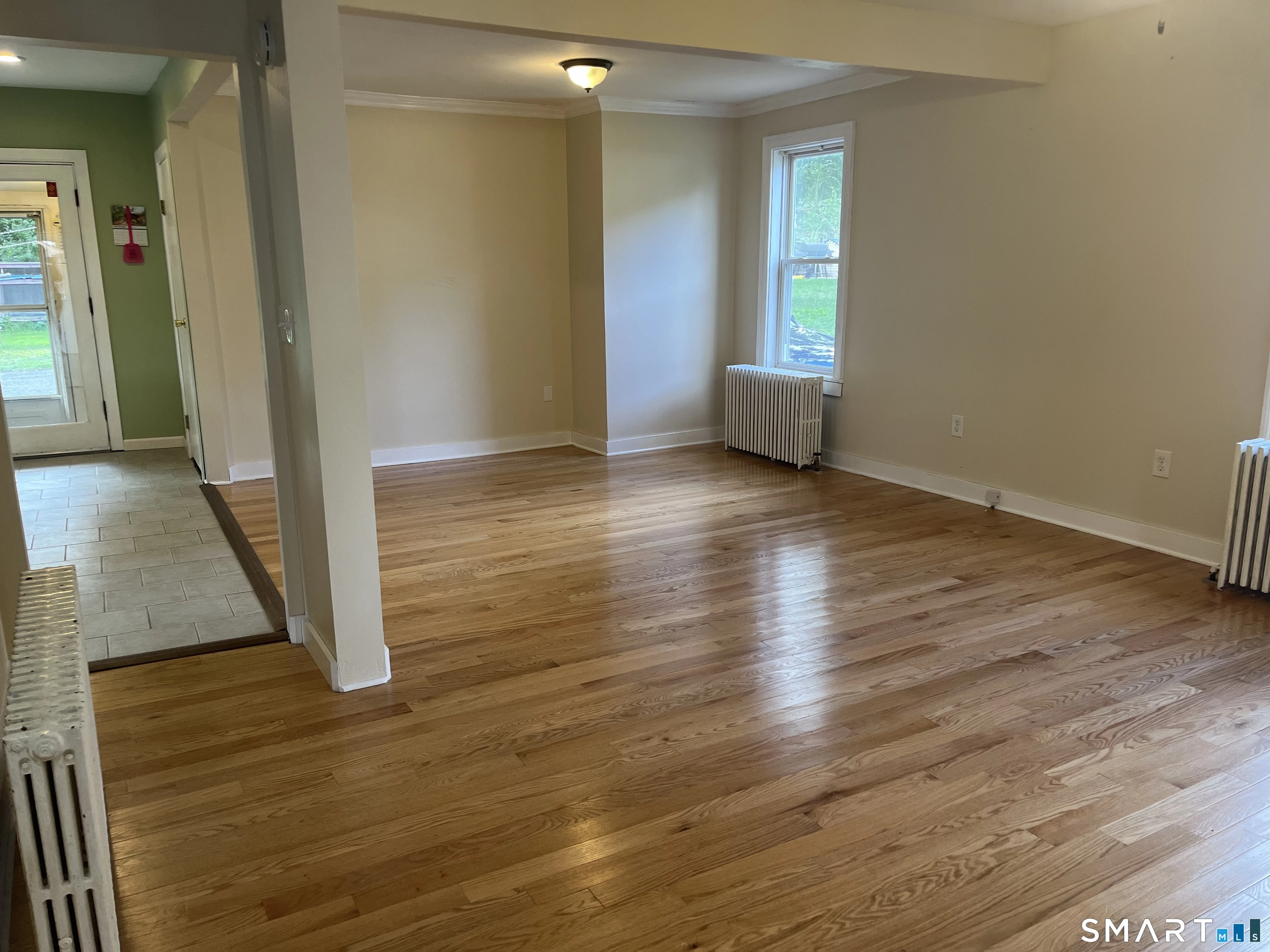 Living - 18 Summit St, Derby, CT 06418 photo 3 of 5