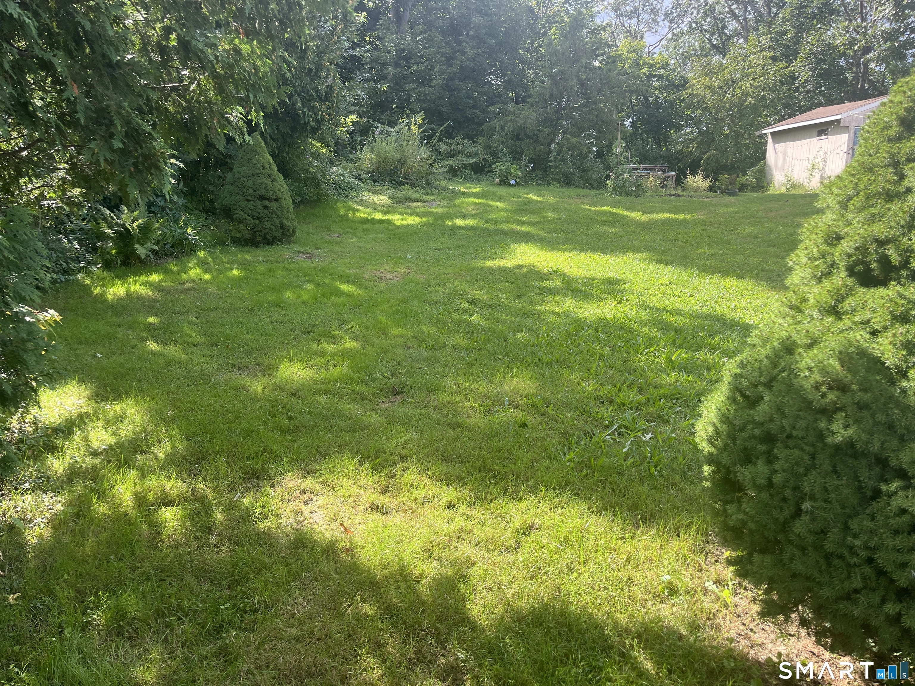 Exterior - 18 Summit St, Derby, CT 06418 photo 4 of 9