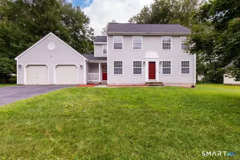 28 Duke Rd, Manchester, CT 06042