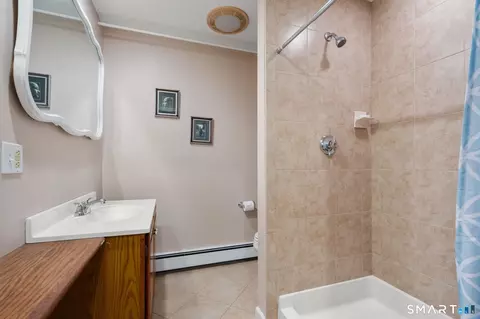 Bath - 65 Cottage St, Monroe, CT 06468 photo 4 of 4