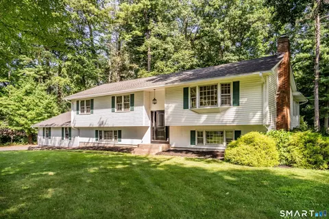 70 Blue Ridge Dr, Somers, CT 06071