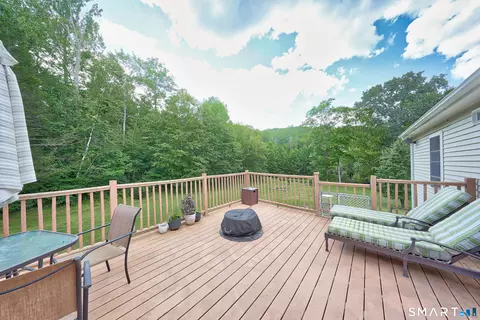 Exterior - 29 Rust Rd, Barkhamsted, CT 06063 photo 2 of 12