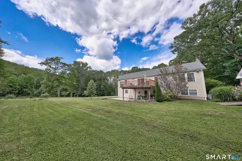 Exterior - 29 Rust Rd, Barkhamsted, CT 06063 photo 7 of 12